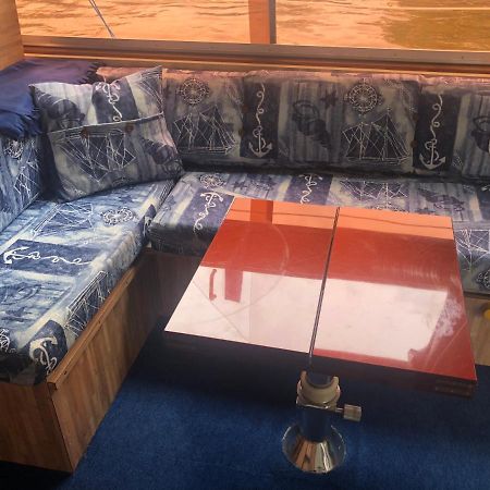 Bateau  Tsilaosa Au Coeur De Namur Ξενοδοχείο Εξωτερικό φωτογραφία