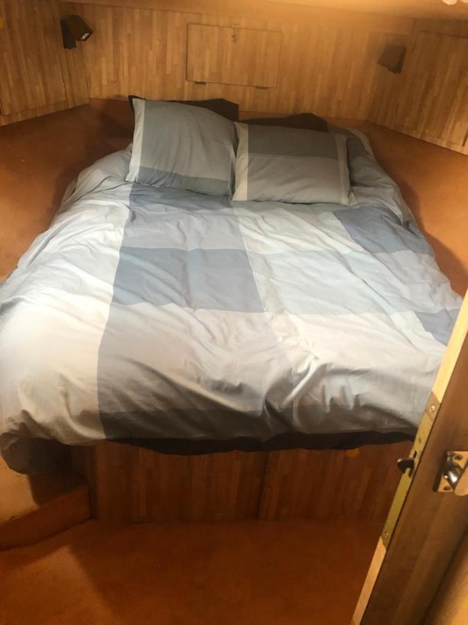 Bateau  Tsilaosa Au Coeur De Namur Ξενοδοχείο Εξωτερικό φωτογραφία